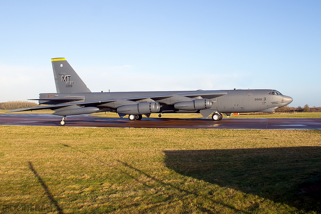 Boeing B-52H Stratofortress - 60-0009 - USAF