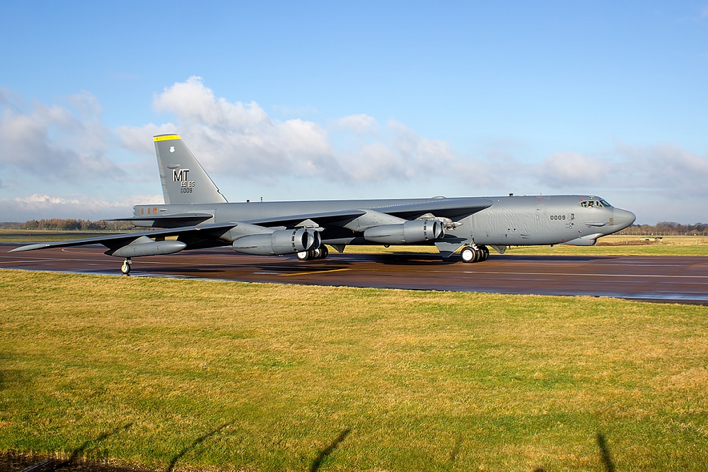 Boeing B-52H Stratofortress - 60-0009 - USAF