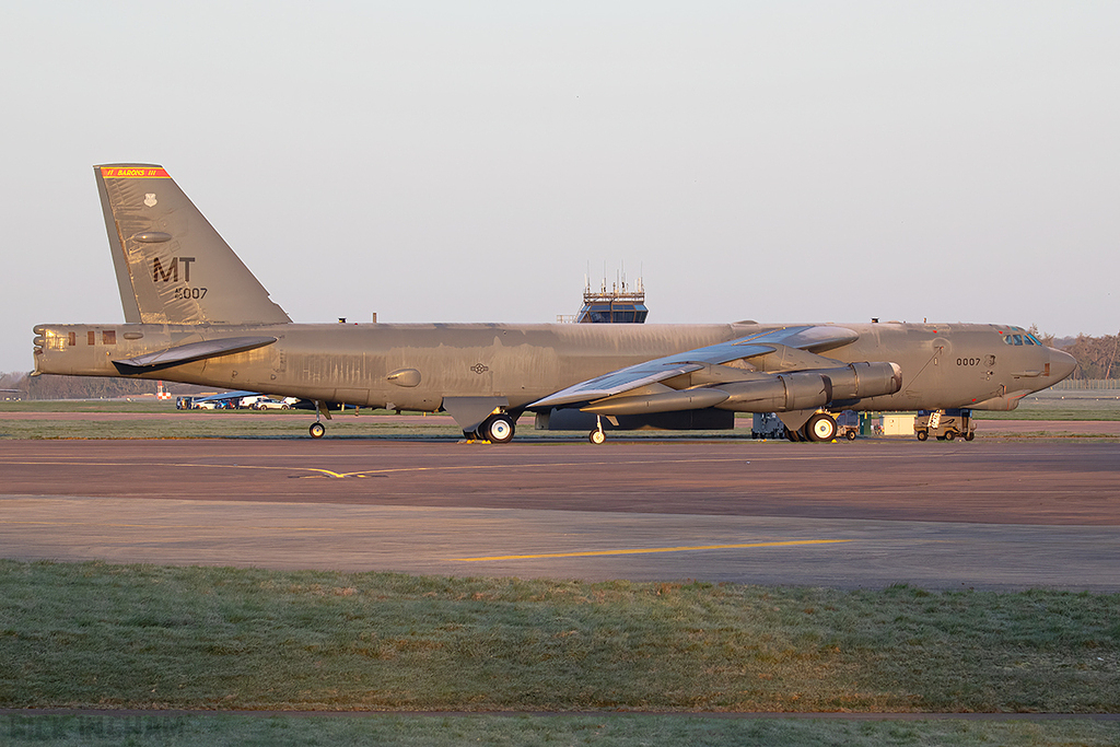Boeing B-52H Stratofortress - 60-0007 - USAF