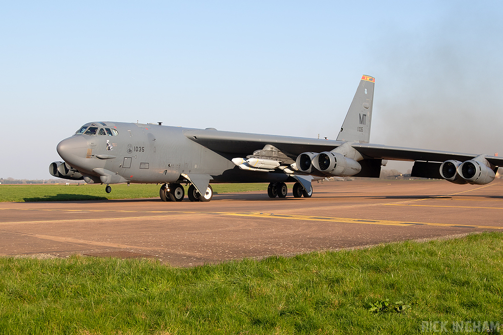 Boeing B-52H Stratofortress - 61-0035 - USAF