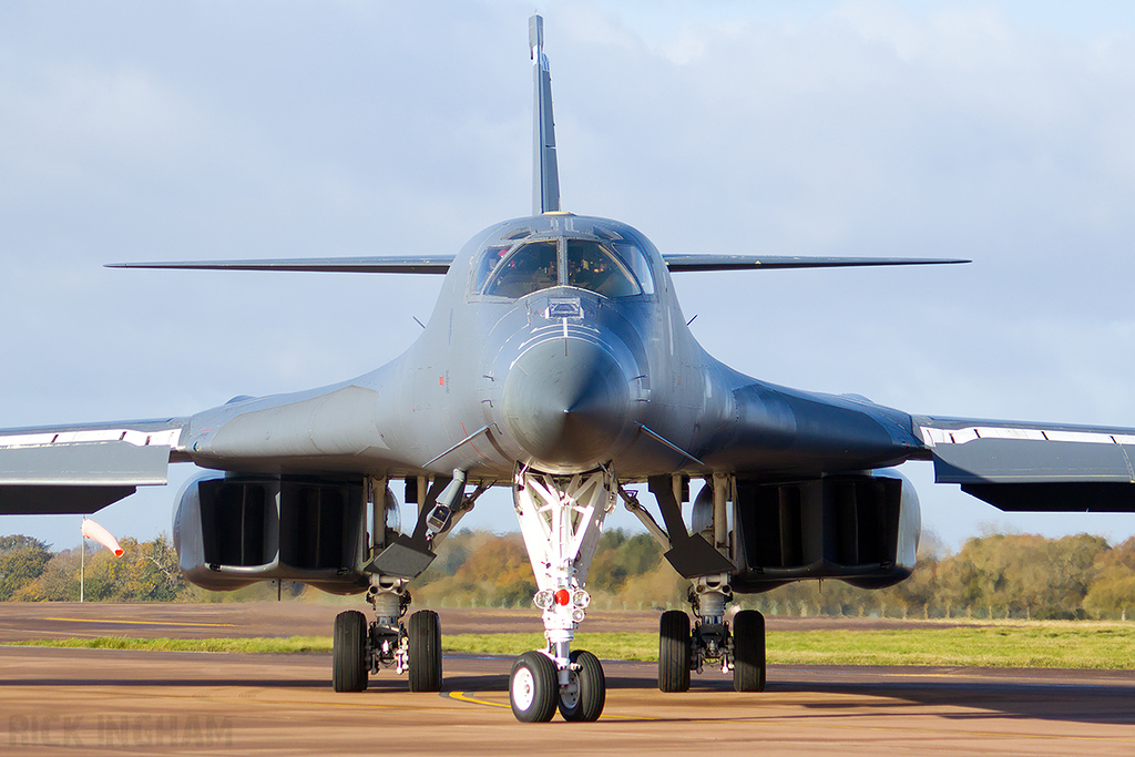 Rockwell B-1B Lancer - 86-0107 - USAF