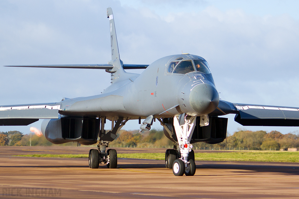 Rockwell B-1B Lancer - 86-0107 - USAF