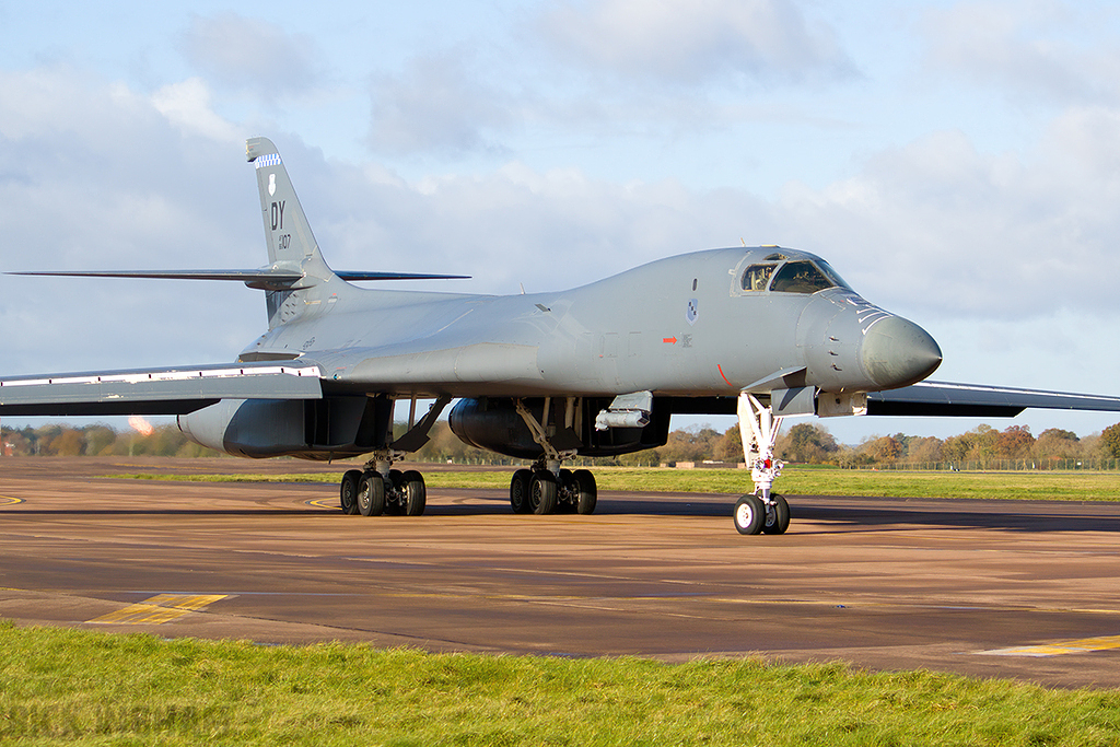 Rockwell B-1B Lancer - 86-0107 - USAF