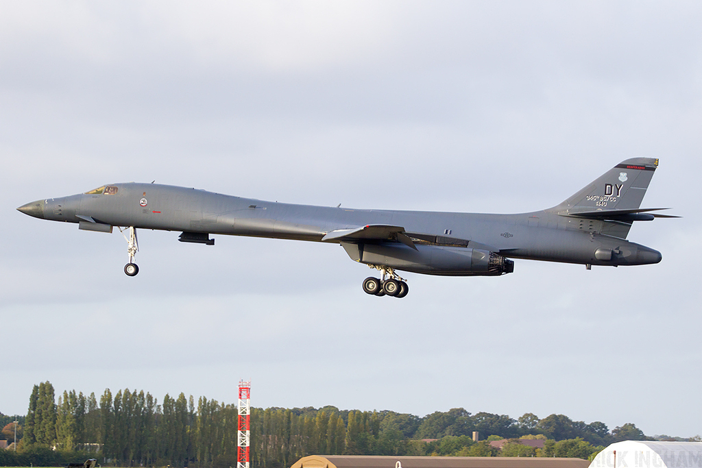 Rockwell B-1b Lancer - 86-0140 - USAF