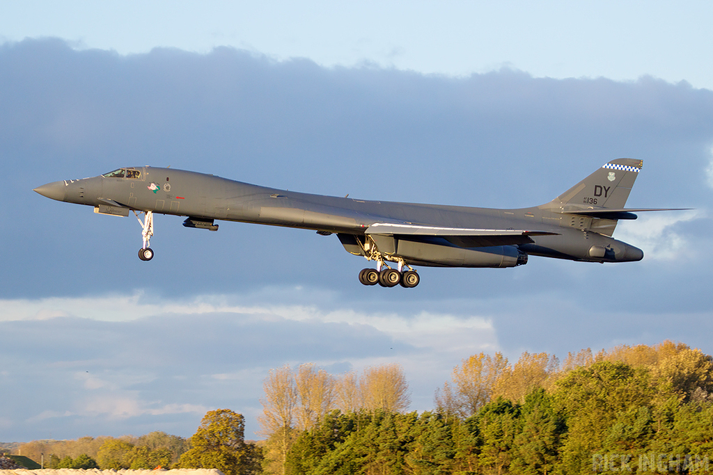 Rockwell B-1b Lancer - 86-0136 - USAF