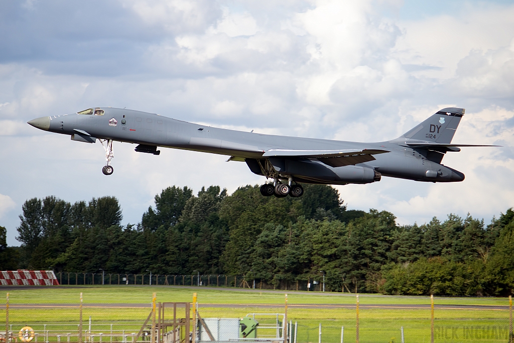 Rockwell B-1B Lancer - 86-0124 - USAF