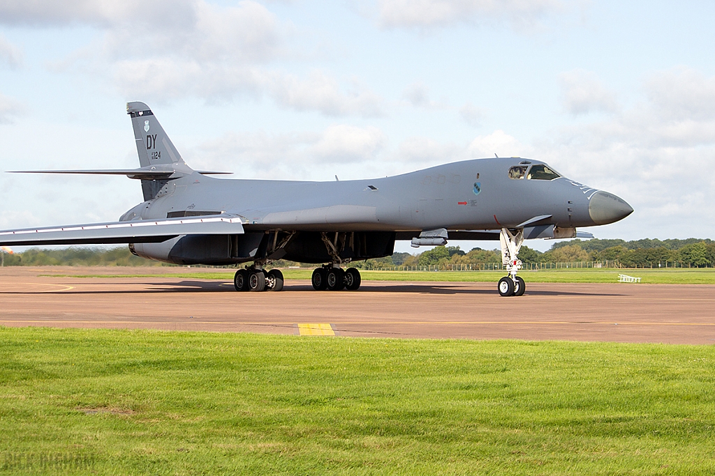 Rockwell B-1B Lancer - 86-0124 - USAF