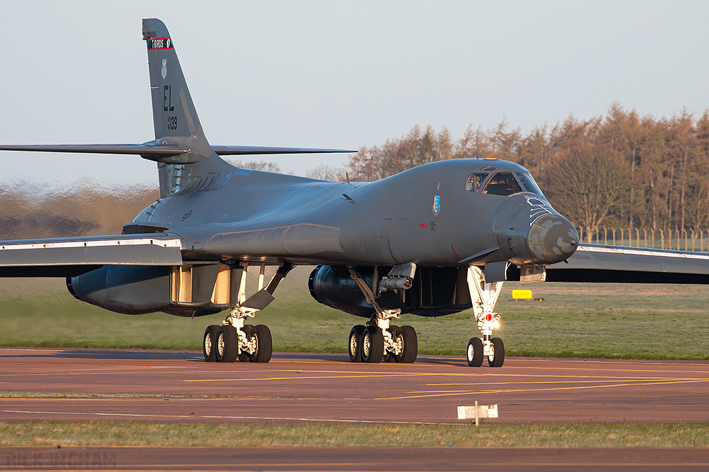 Rockwell B-1B Lancer - 86-0139 - USAF