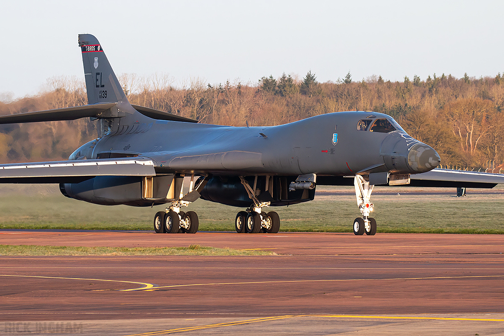 Rockwell B-1B Lancer - 86-0139 - USAF
