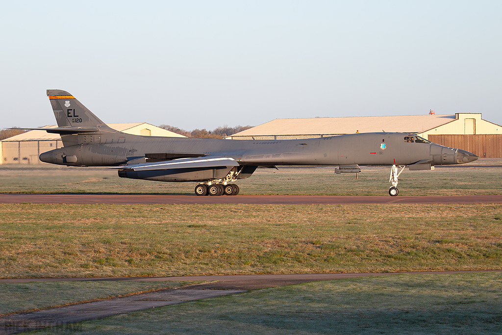 Rockwell B-1B Lancer - 86-0120 - USAF