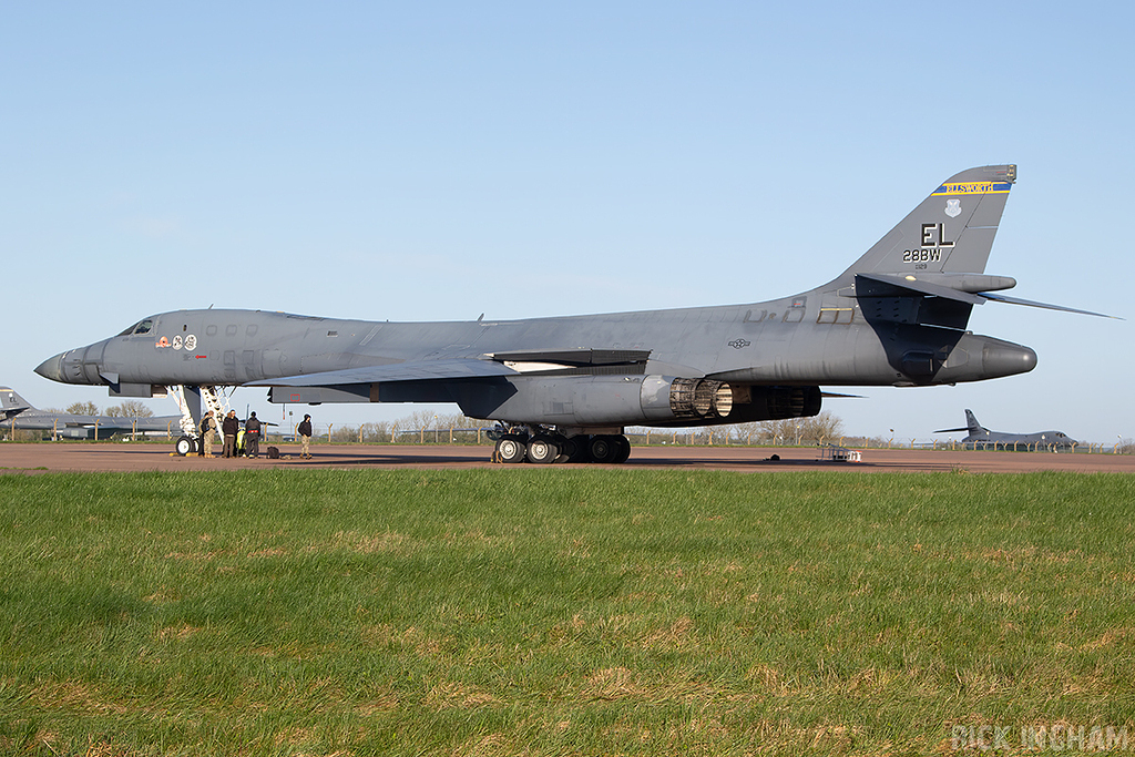 Rockwell B-1B Lancer - 86-0129 - USAF