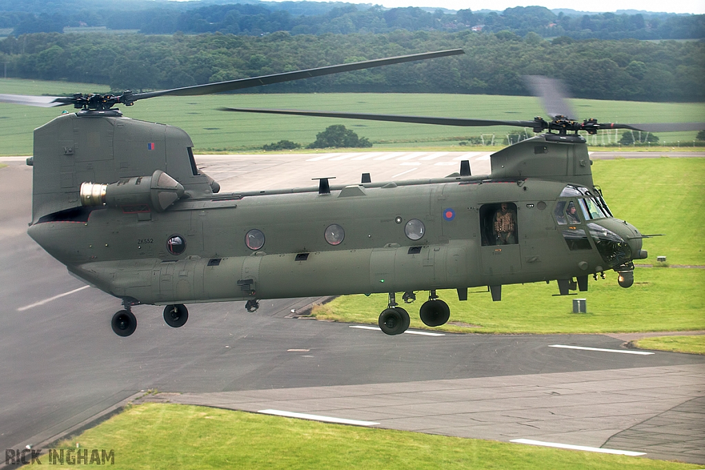 Boeing Chinook HC6 - ZK552 - RAF