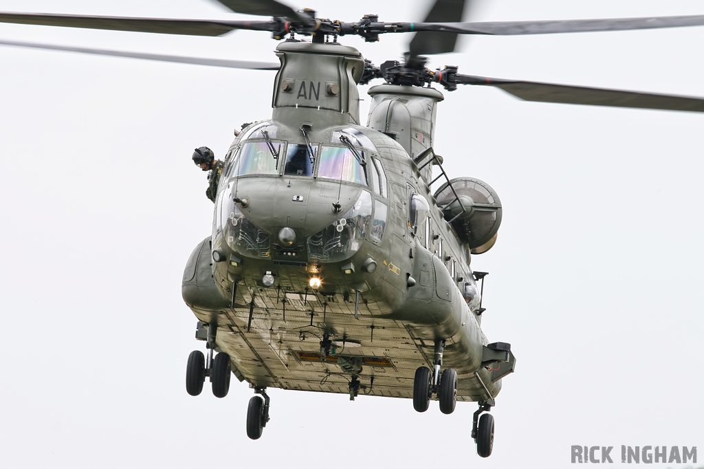 Boeing Chinook HC2 - ZA705/AN - RAF