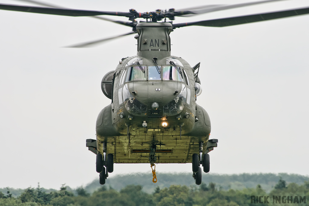 Boeing Chinook HC2 - ZA705/AN - RAF