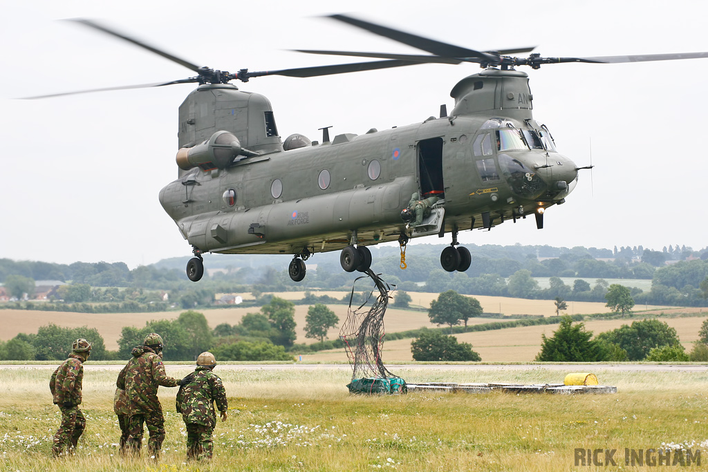 Boeing Chinook HC2 - ZA705/AN - RAF