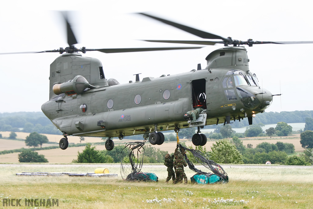 Boeing Chinook HC2 - ZA705/AN - RAF