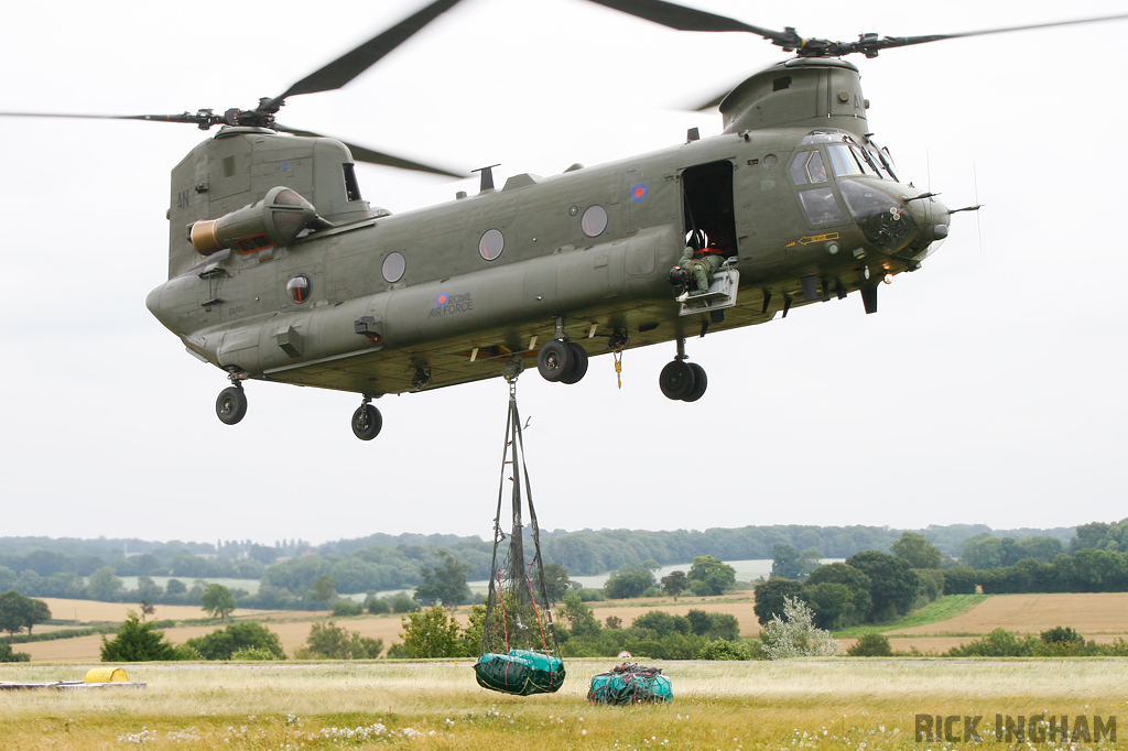 Boeing Chinook HC2 - ZA705/AN - RAF