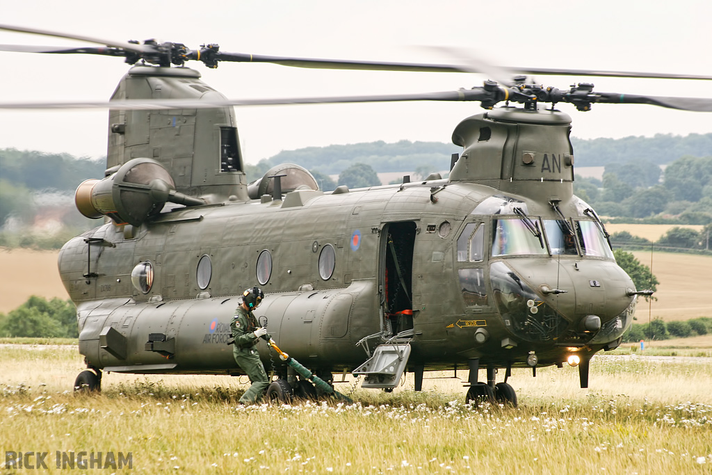 Boeing Chinook HC2 - ZA705/AN - RAF