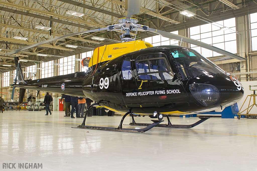 Eurocopter Squirrel HT1 - G-DOIT - DHFS