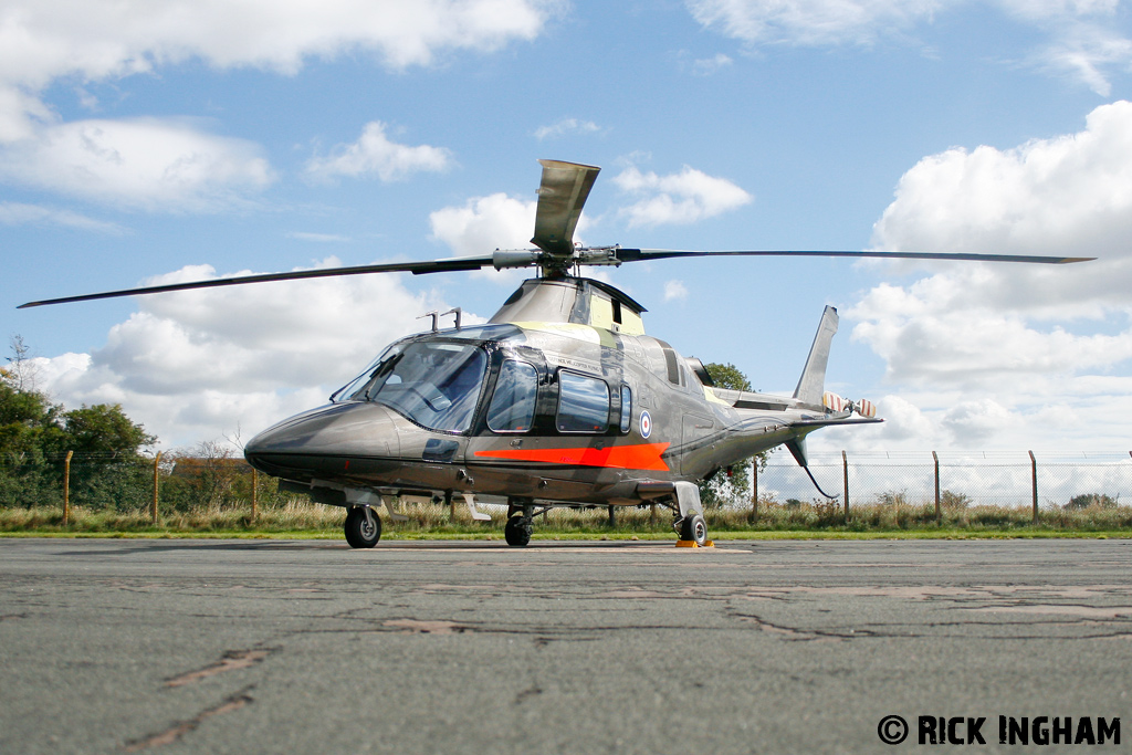 Agusta A109E Power - ZR325 - DHFS