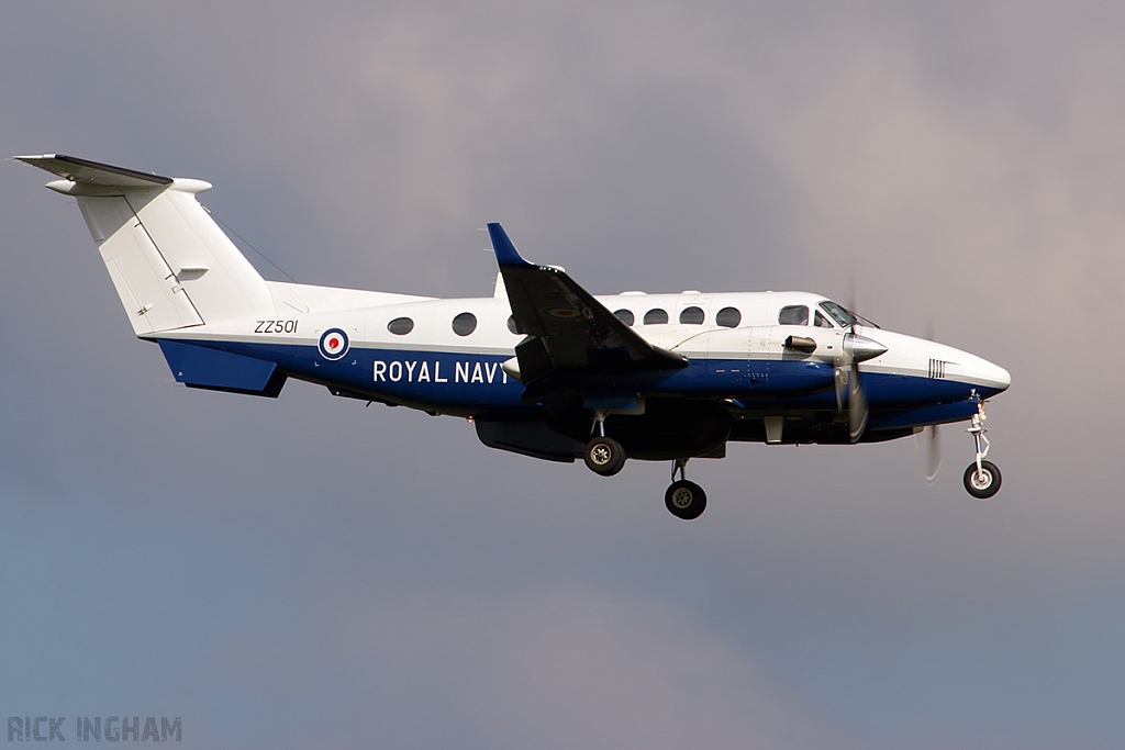 Beech King Air 350 Avenger - ZZ501 - Royal Navy