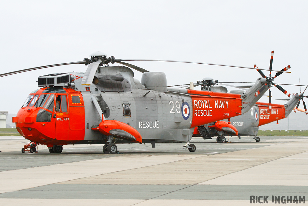Westland Sea King HU5 - XV705/29 - Royal Navy