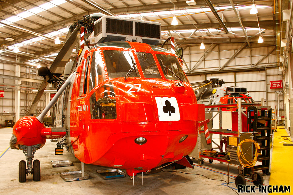 Westland Sea King HU5 - XV673/27 - Royal Navy
