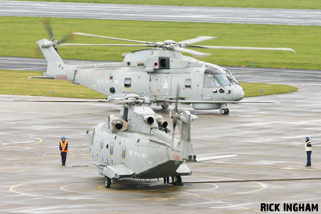 Westland Merlin HM1 - ZH833/85 + ZH842/88 - Royal Navy