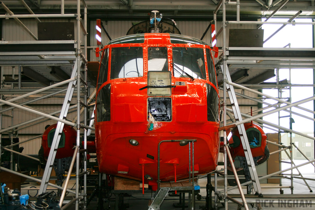 Westland Sea King HU5 - XV705/29 - Royal Navy