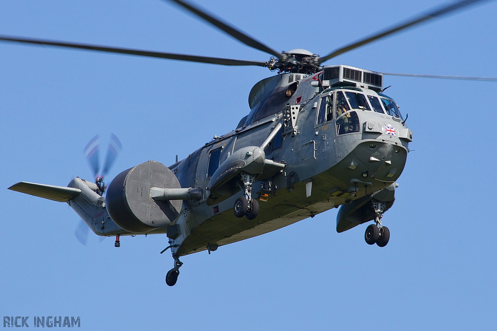 Westland Sea King ASaC7 - XV664/90 - Royal Navy