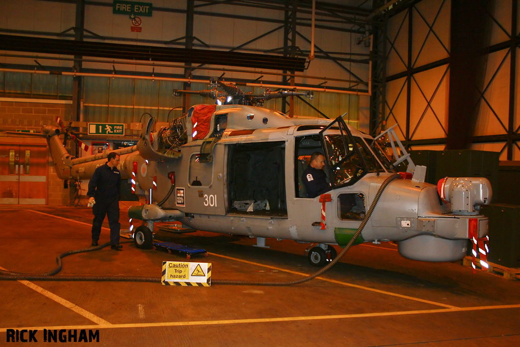 Westland Lynx HMA8 - XZ690/301 - Royal Navy