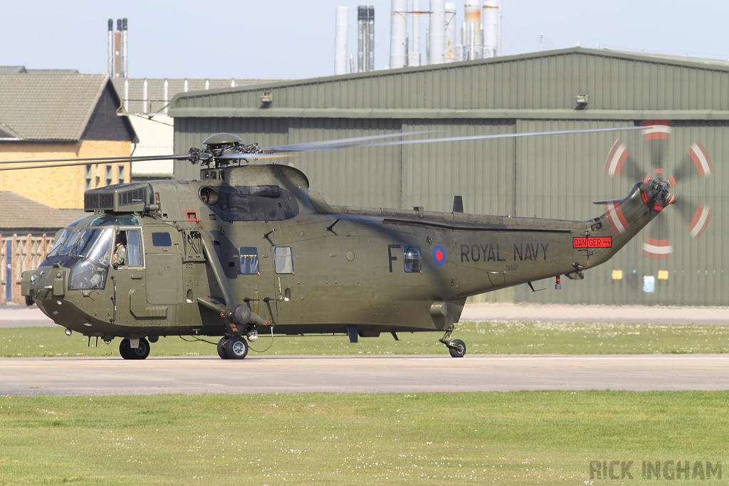 Westland Sea King HC4 - ZB507/F - Royal Navy