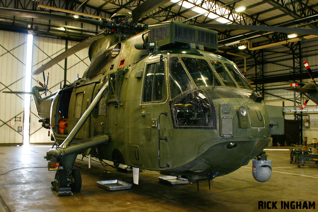 Westland Sea King HC4 - ZA295/U - Royal Navy