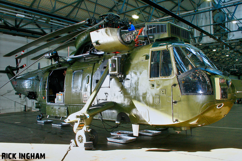 Westland Sea King HC4 - ZF123/W - Royal Navy
