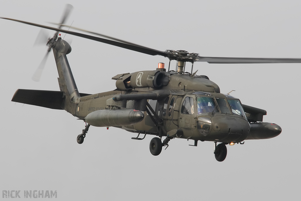 Sikorsky UH-60A Black Hawk - 83-23869 - US Army