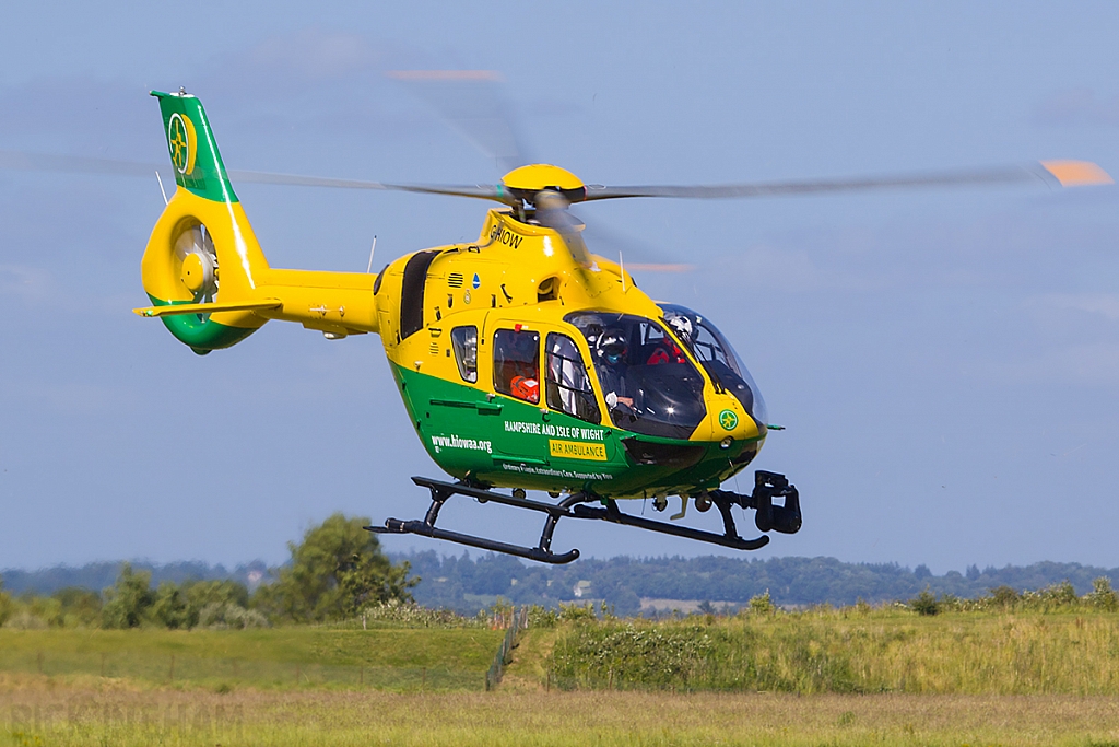 Eurocopter EC135 - G-HIOW - Hampshire & Isle of Wight Air Ambulance