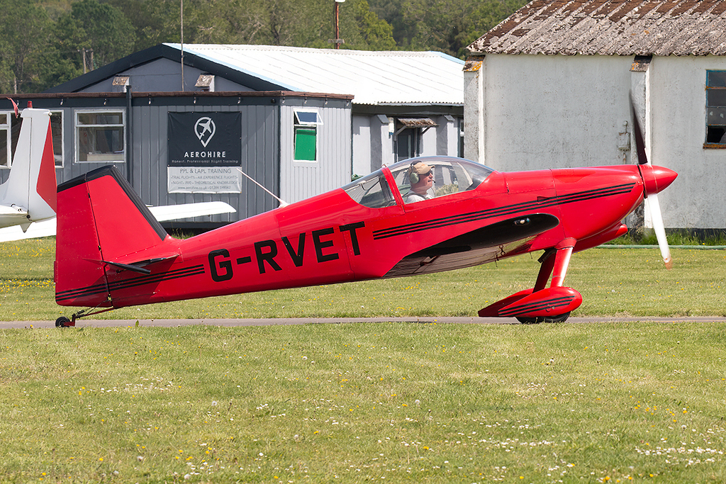 Vans RV-6 - G-RVET