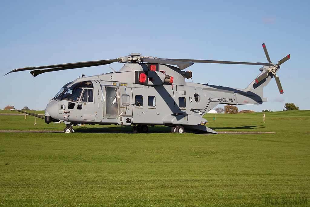 Westland Merlin HC4 - ZJ120/D - Royal Navy