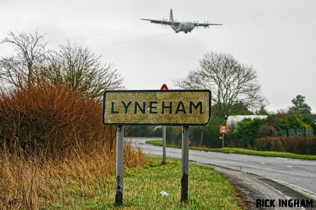 Lockheed C-130J Hercules C5 - ZH885 - RAF