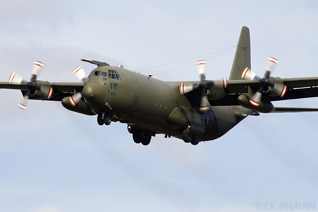 Lockheed C-130K Hercules C3A - XV304 - RAF