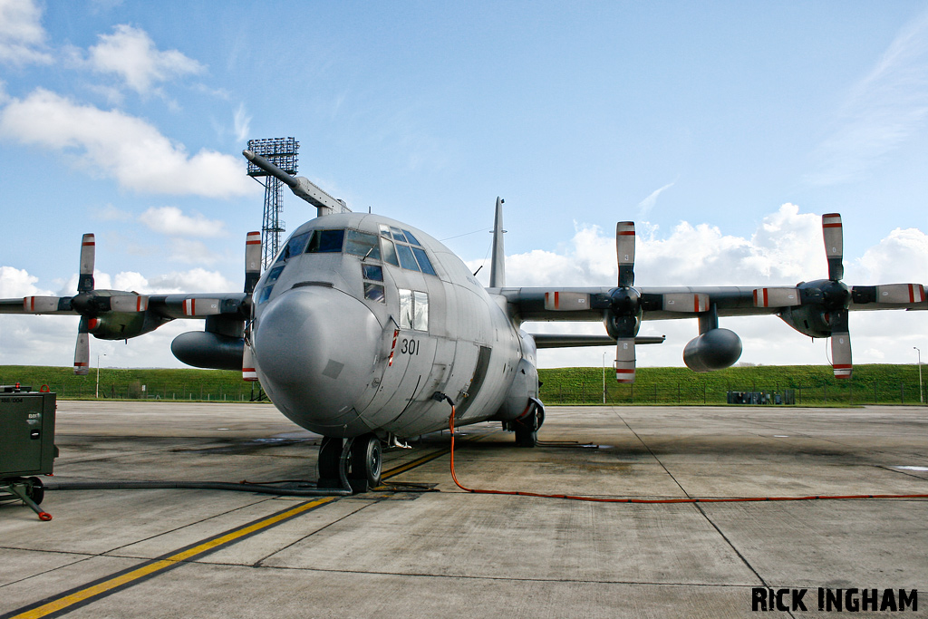 Lockheed C-130K Hercules C3 - XV301 - RAF