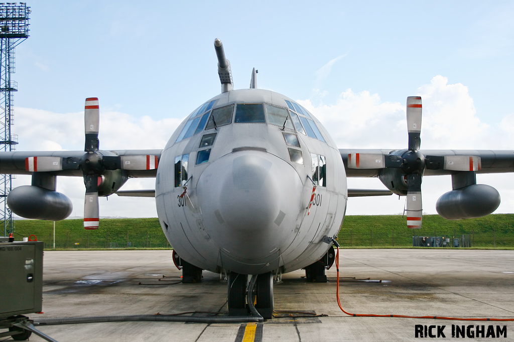 Lockheed C-130K Hercules C3 - XV301 - RAF