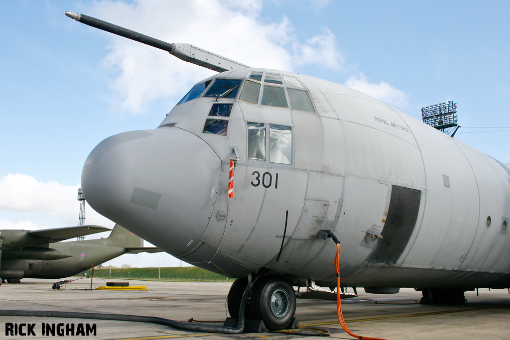 Lockheed C-130K Hercules C3 - XV301 - RAF