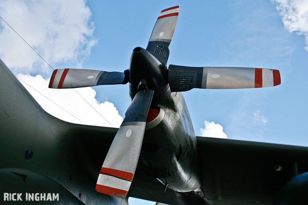 Lockheed C-130K Hercules C3 - XV202 - RAF