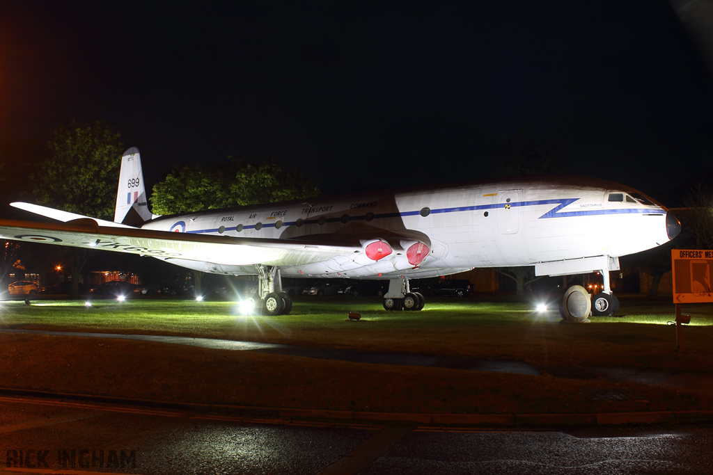 De Havilland Comet C2 - XK699 'Sagittarius' - RAF