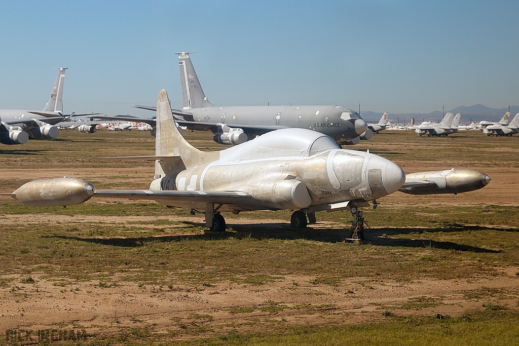 Lockheed T-1 SeaStar - 142263 - US Navy