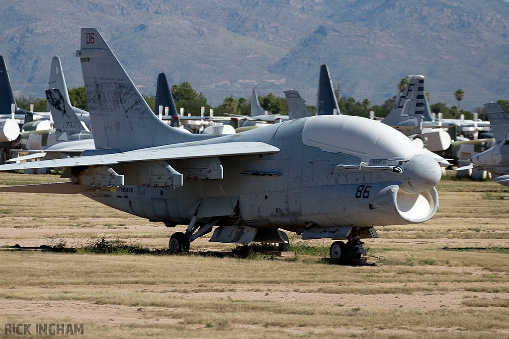 Vought EA-7L Corsair - 156791 - US Navy