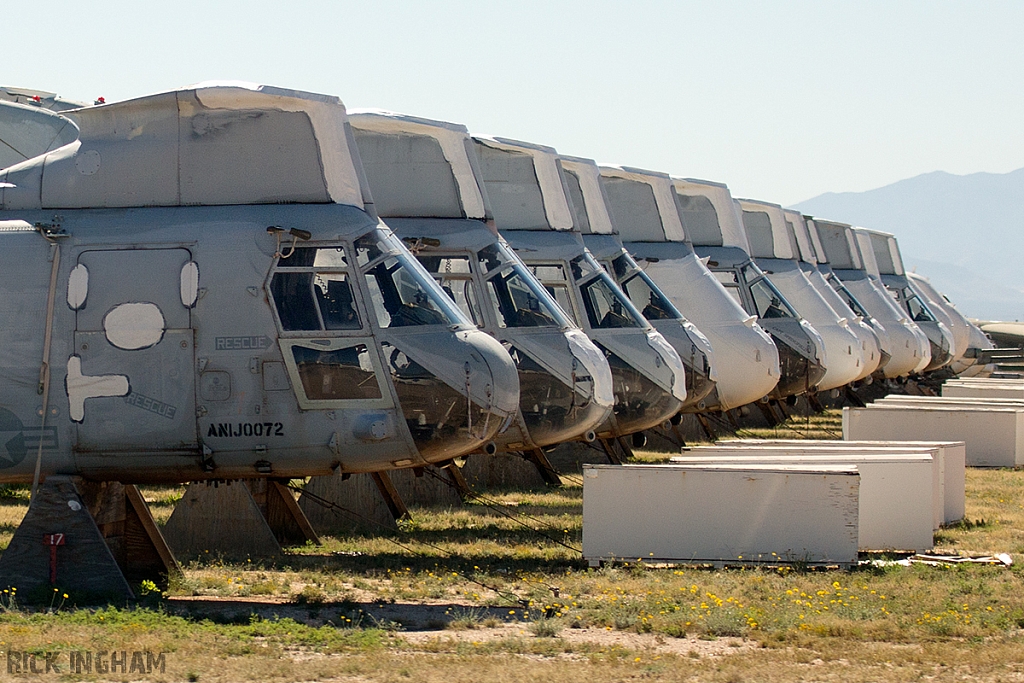 Boeing Vertol CH-46E Sea Knight - 156464 - USMC