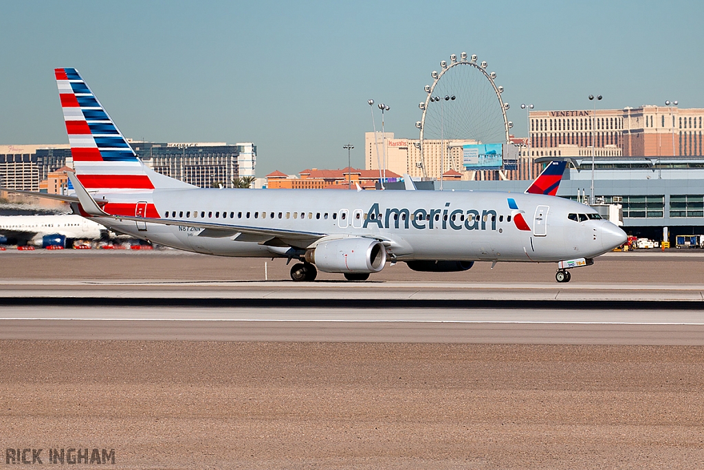 Boeing 737-823 - N872NN - American Airlines