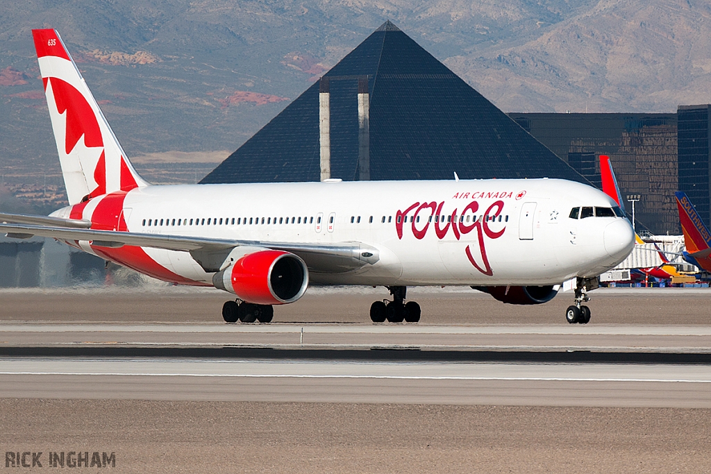 Boeing 767-333/ER - C-FMWY - Air Canada Rouge